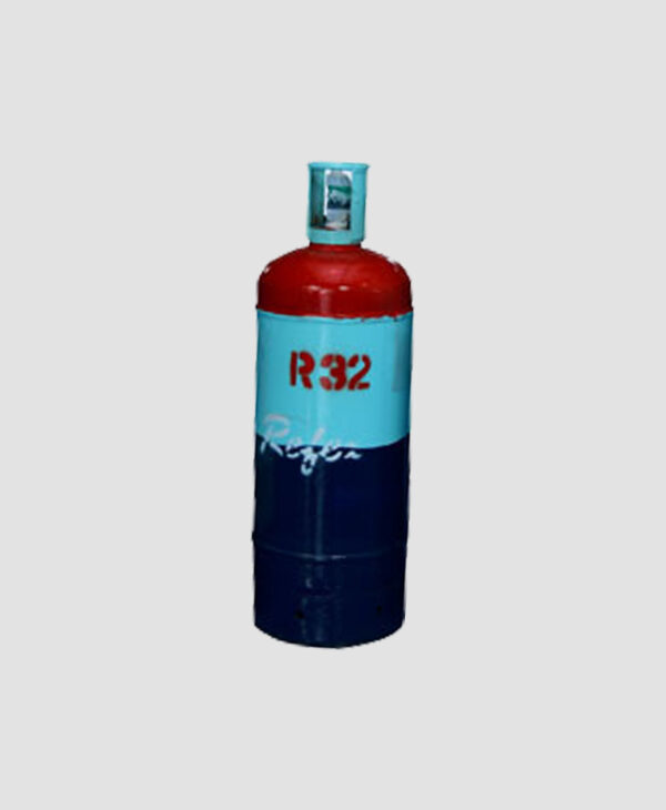 R32 - Image 3